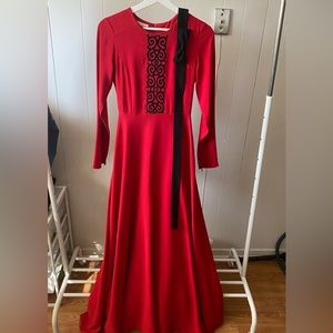 It was worn only once.